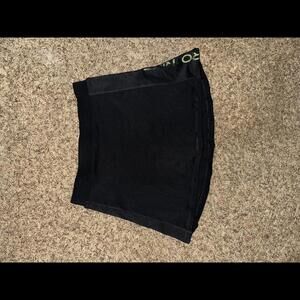 Nike Pro Women's Size Large Dri-Fit High-Waisted 3" Training Skort Sample